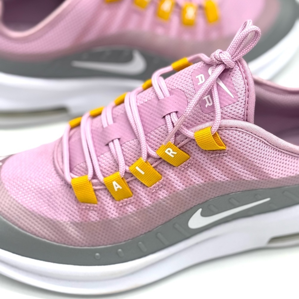 Women's Nike Air Max Axis - Arctic Light Pink/White - Picture 7 of 9